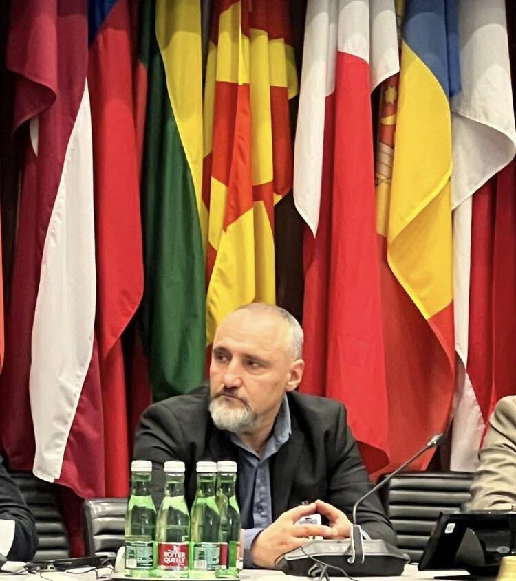  Director Serhiy Fomenko