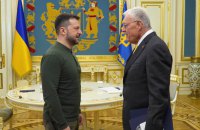 Zelenskyy on his meeting with Kellogg: situation on battlefield, return of POWs, effective security guarantees were discussed