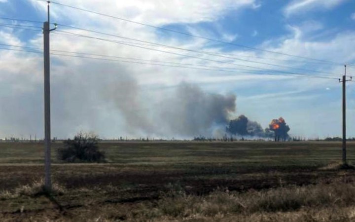 Saky airfield on fire in Crimea