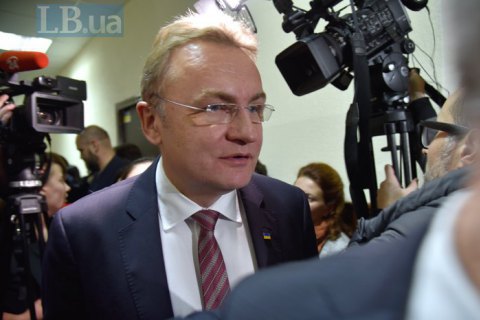 Lviv city mayor ordered to pay 44,000-dollar bail