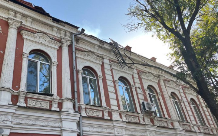 Russians attack building of educational institution in Dnipropetrovsk Region