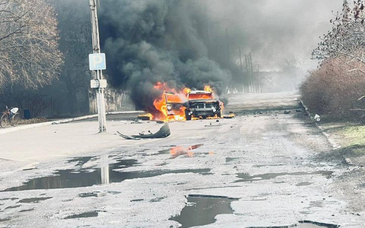 Woman killed, car exploded in shelling of Kharkiv Region