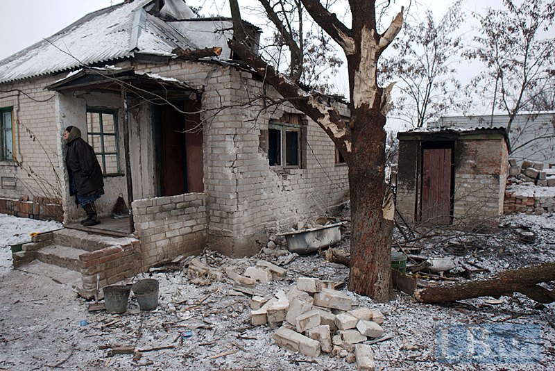 Aftermath of private sector shelling, Avdiivka