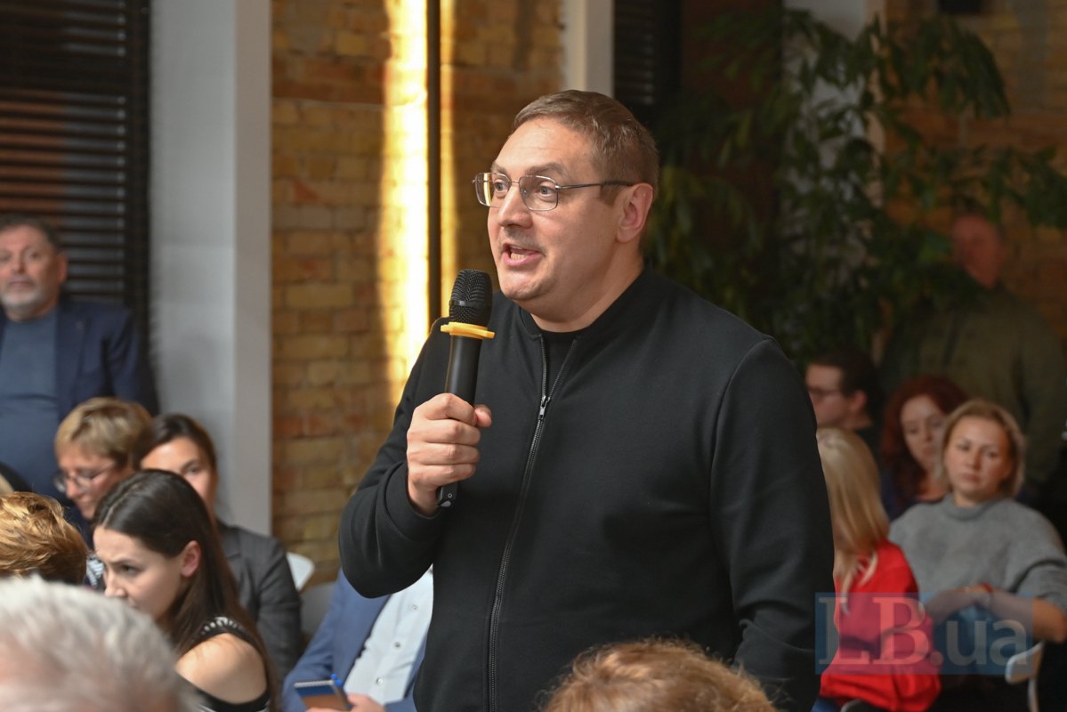 Oleksandr Dovhan, National Cancer Institute