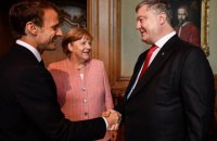 Poroshenko, Merkel, Macron plan Normandy meeting