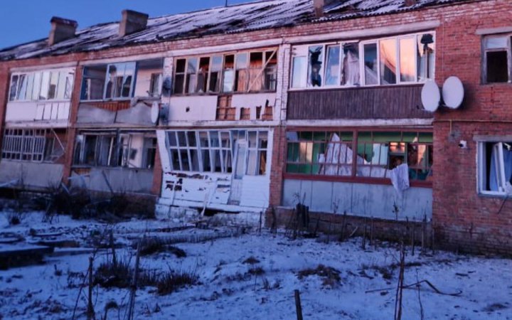 Nine wounded, including two children, as Russians drop four KABs on hospital and homes in Chernihiv Region