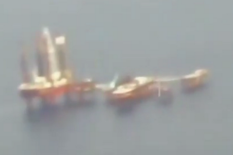 Border guards spot Russian drilling rigs in Ukraine's waters