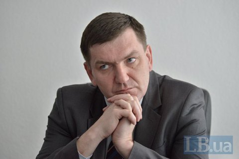 Top Ukrainian prosecutor takes Yanukovych's case in hand