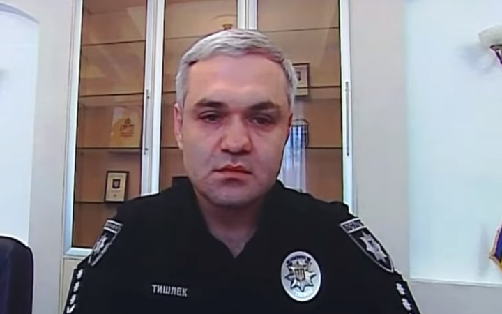 Police deputy chief suspected of ties to Russia returns to work