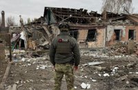 Russians massively attack Donetsk Region: two people killed, seven wounded