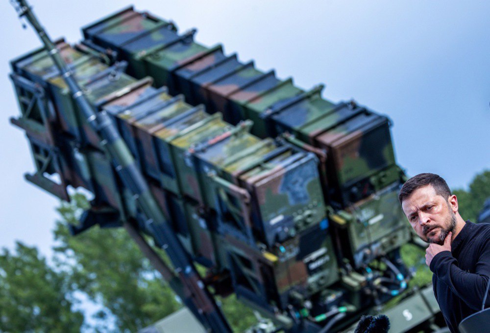 President of Ukraine Volodymyr Zelenskyy along with Patriot anti-aircraft missile systems during a visit to the military training ground in Germany, 11 June, 2024