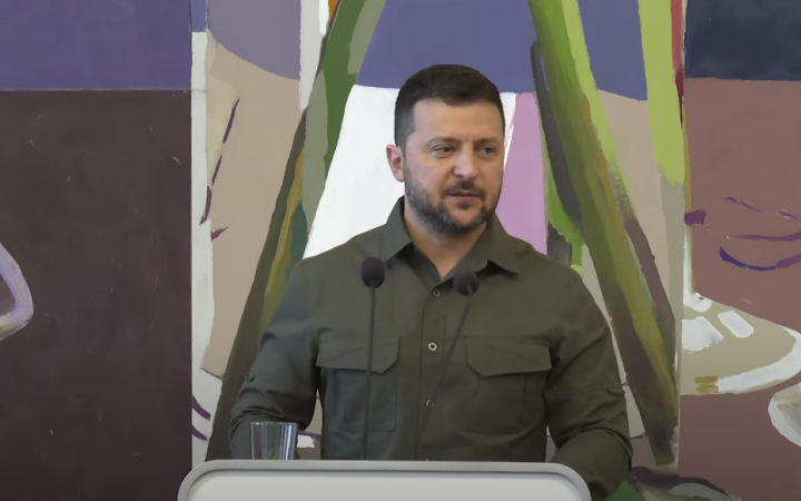 All of Russia's neighbours are under threat if Ukraine fails - Zelenskyy in Danish Parliament