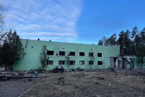 The occupiers bombed the pumping station in Chernihiv, killing four people