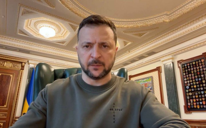 Zelenskyy: Russia launches over 40 missiles at Ukraine 