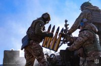 Tarnavskyy says Ukrainian troops face artillery shortages, scale back some operations