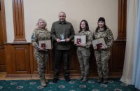 Umerov awards three women defenders who downed Russian X-101 missile