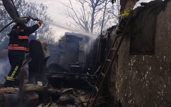 Russian invaders attack volunteer headquarters in Kherson, casualties reported