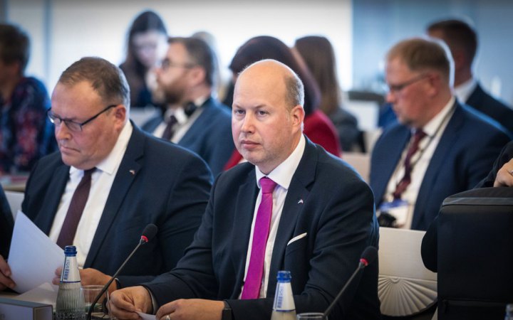 Estonian Interior Minister: We will continue to exert pressure to reduce the issuance of Schengen visas to Russian citizens
