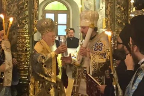 Ukrainian Church primate receives Tomos