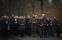 Zelenskyy commemorates Holocaust victims