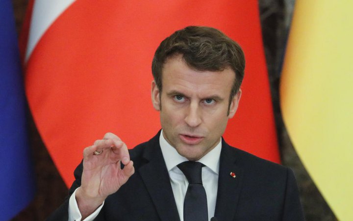 Macron is willing to stop completely coal and oil exports from Russia to the EU after the war crimes in Bucha