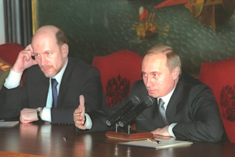 Putin with the head of the administration Aleksandr Voloshin, 23 February, 2000