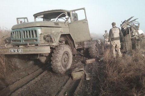 Two Ukrainian troops wounded in east