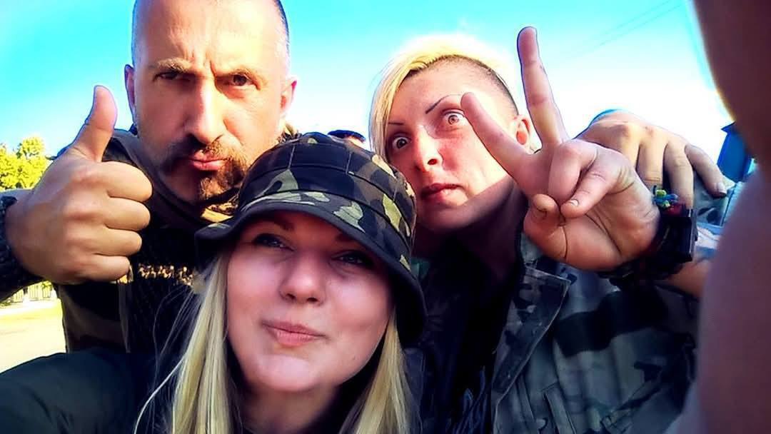 Iryna Tsybukh, together with volunteer fighters of the Right Sector Vasyl Slipak (Myth) and Valeriya Burlakova at positions near the Butivka mine in the Donetsk Region. Three days later, Myth died.