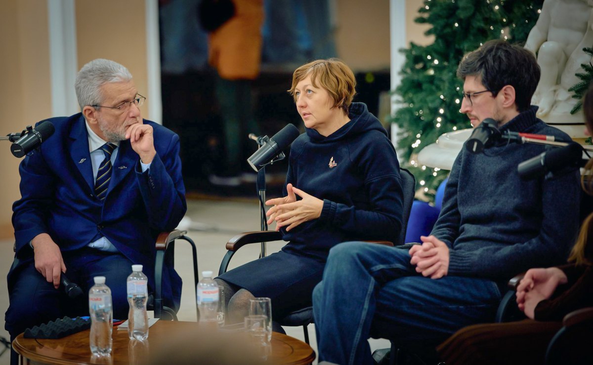 Moderator Andriy Kulykov, Oksana Barshinova, Stanislav Bytyutskyy