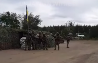 Ukrainian troops enter Izyum (video)