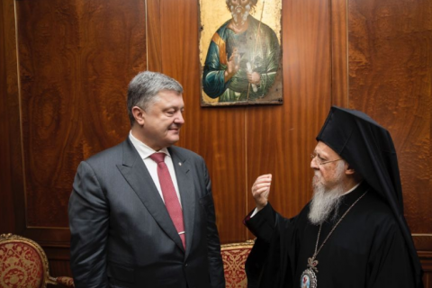 Ukrainian president hopes for other patriarchs' support for autocephaly