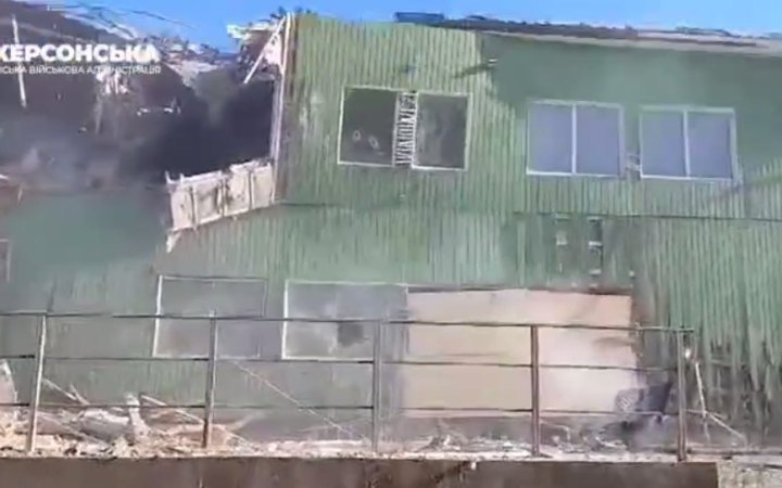 Unique Green School in Antonivka burned to ground as result of Russian shelling 