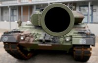 Germany hands over ten Leopard 1 tanks, other military aid to Ukraine