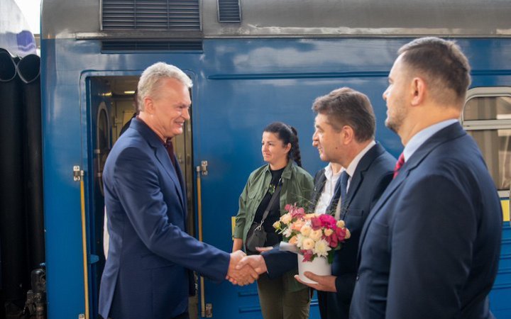 President of Lithuania, Prime Minister of Latvia arrive to Kyiv