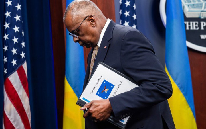 Lloyd Austin announces $250m military aid package for Ukraine (update)