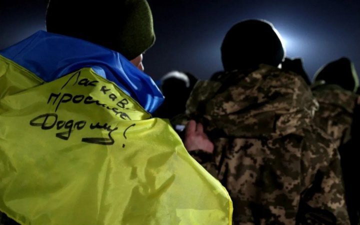 About 700 Ukrainian Servicemen Are Currently Being Held Captive by Occupiers
