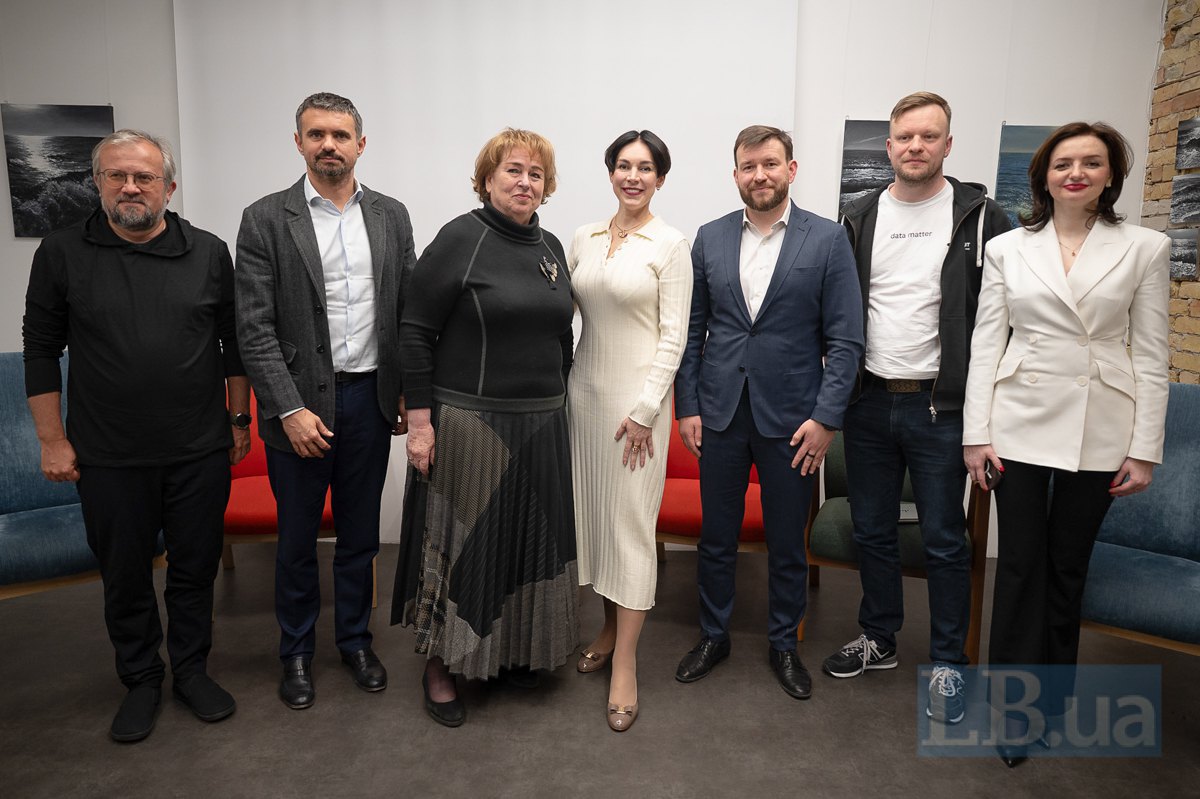 Kyrylo Hovorun, Ihor Liski, Ella Libanova, Sonya Koshkina, Denys Ulyutin, Arsen Makarchuk and Maryana Betsa