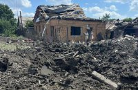 13,000 people still remain in Pokrovsk, including 94 children