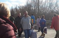 Three Ukrainians released from separatist captivity