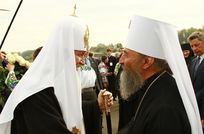 Patriarch Kirill and Metropolitan Onufriy