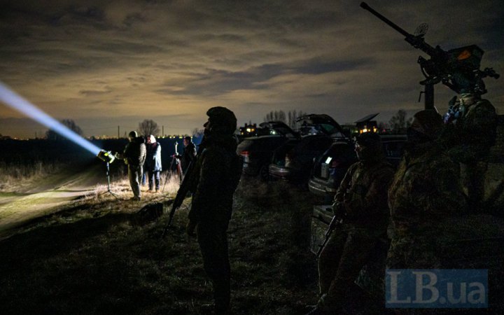 Ukrainian air defence forces shoot down 32 Russian Shaheds overnight