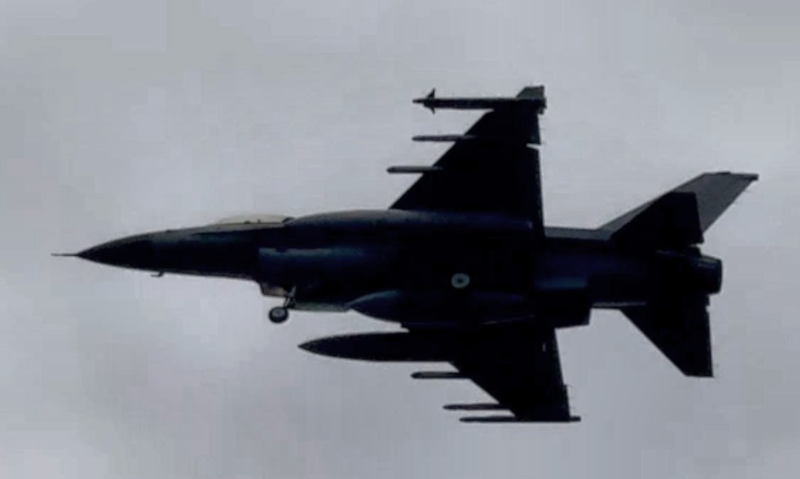 F-16 returns from combat sortie, 6 May, 2025. Only one missile remained under the wings, five AIM-9s achieved their targets.