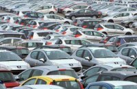 Ukrainian PM suggests dropping import duties on used cars