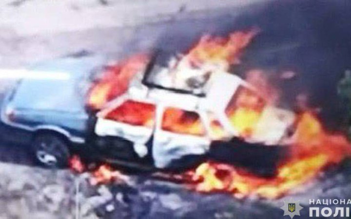 Russians shoot civilian car in Chernihiv Region