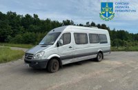 Russian military attack bus with FPV drone in Sumy Region, wounded reported (update)