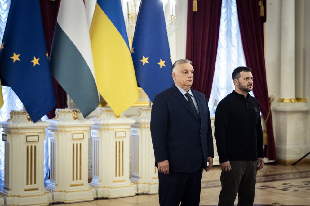 Viktor Orban and Volodymyr Zelenskyy during a meeting in Kyiv