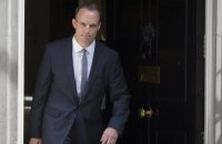 Raab supports the idea of settling Ukrainian refugees in London mansions of Russian oligarchs