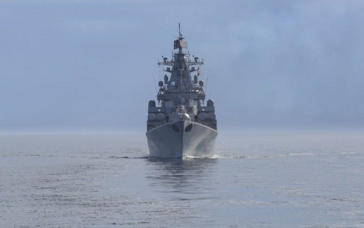 Russia keeps large naval grouping with Kalibrs in Black Sea, high threat of strikes – Humenyuk