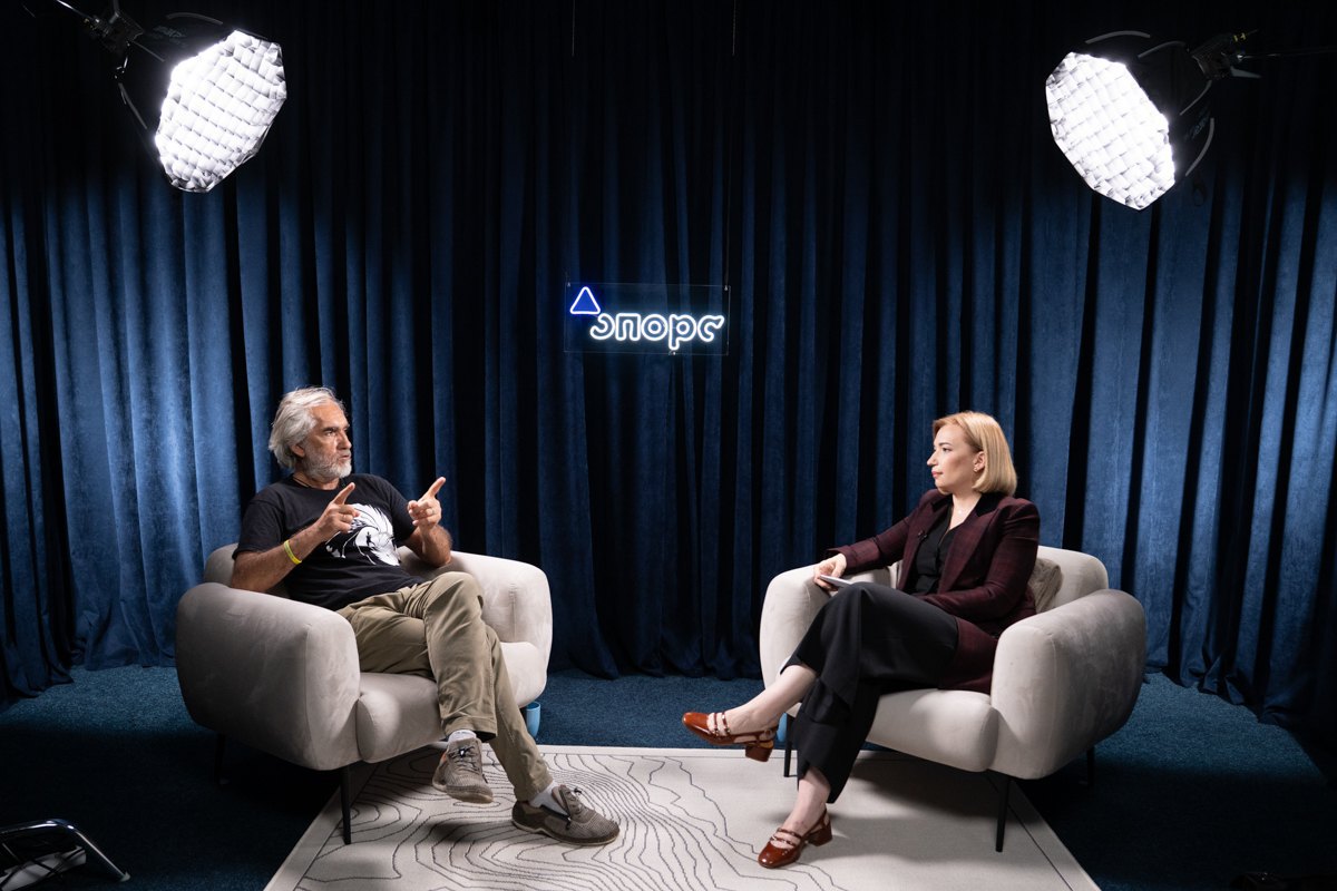 Yaroslav Hrytsak and Olha Ayvazovska