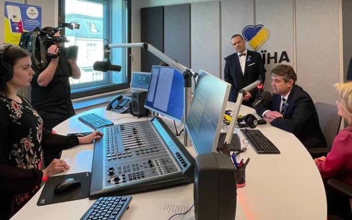 Radio Ukraine started broadcasting in the capital of the Czech Republic